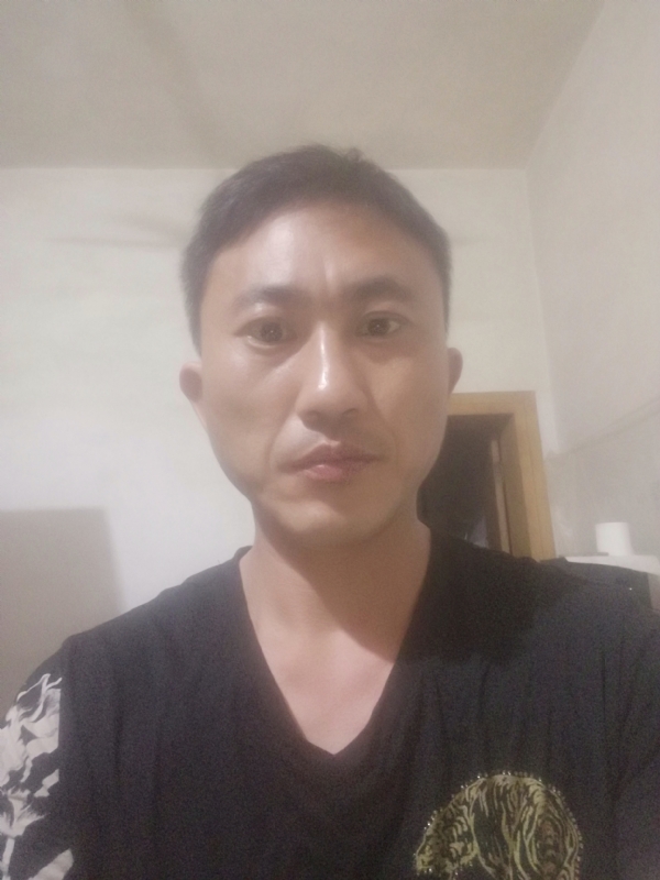 真爱无悔的第一张照片--台湾闪婚服务中心