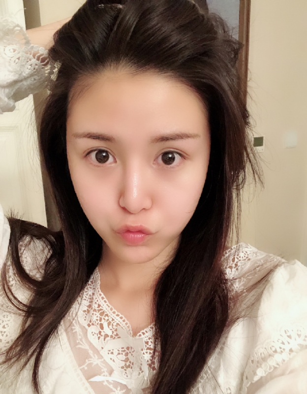 Ccy晴的第二张照片--台湾闪婚服务中心