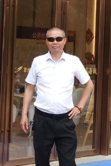 李九的第一张照片--台湾闪婚服务中心