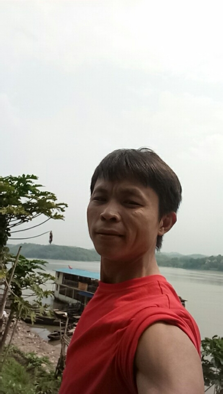 自然的第一张照片--台湾闪婚服务中心