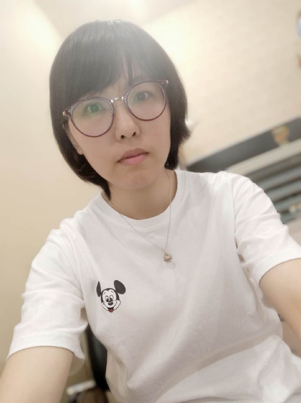至简至繁的第一张照片--台湾闪婚服务中心