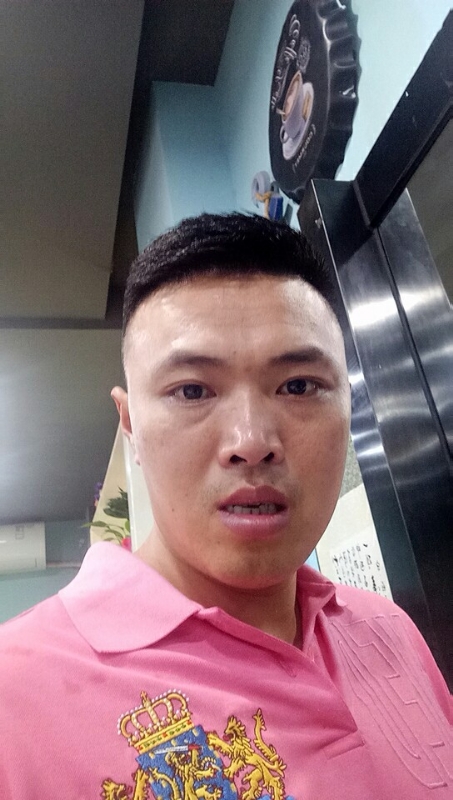 天寻健的第一张照片--台湾闪婚服务中心