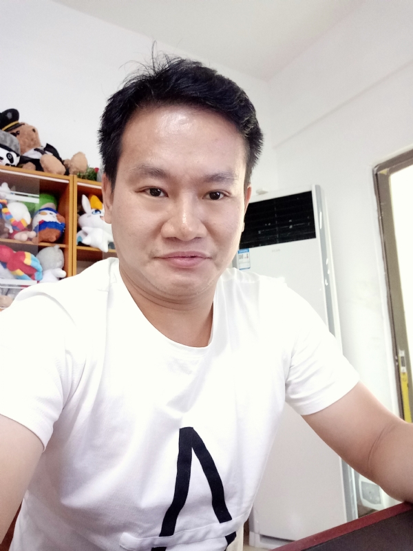 辉祥明天的第一张照片--台湾闪婚服务中心