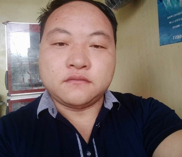 文殊的第一张照片--台湾闪婚服务中心