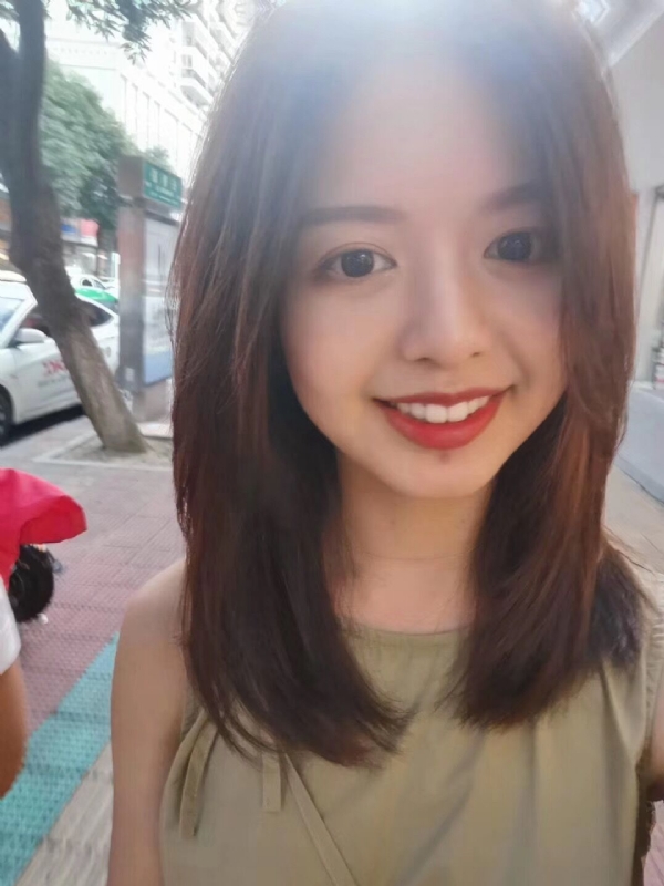 无处安放的大长腿的第一张照片--台湾闪婚服务中心