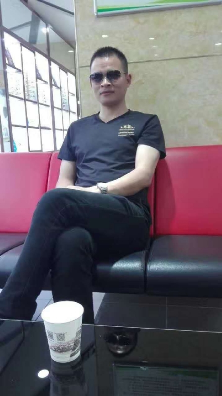 珍惜的第一张照片--台湾闪婚服务中心