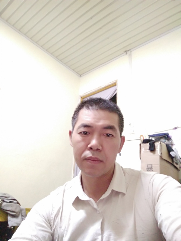为伊消得人憔悴的第一张照片--台湾闪婚服务中心
