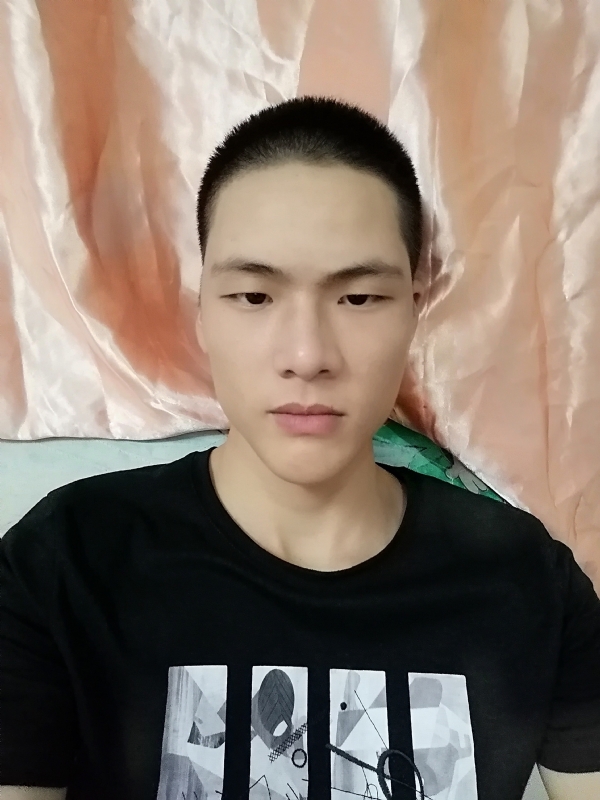啊猫的第一张照片--台湾闪婚服务中心