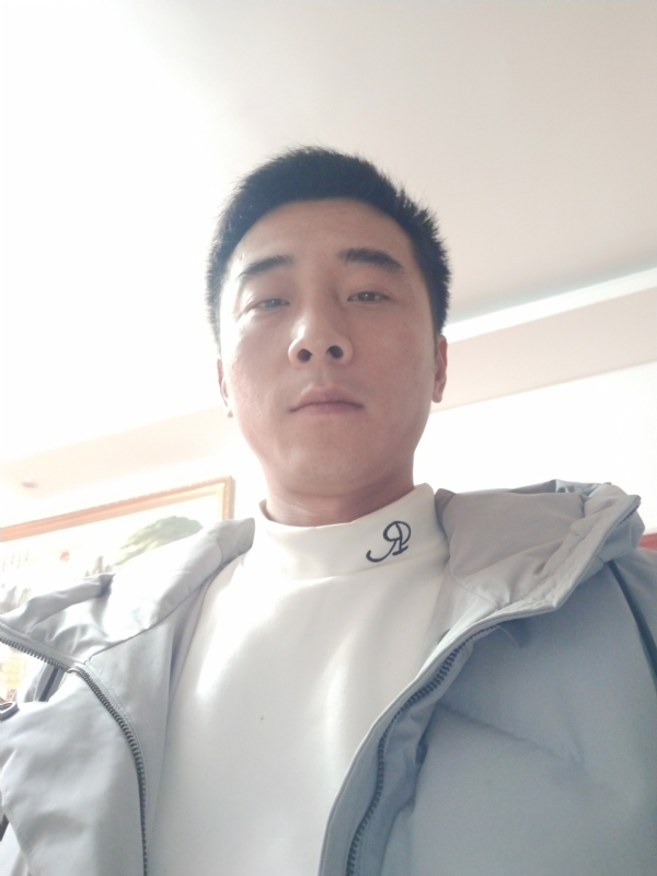 走进来的第一张照片--台湾闪婚服务中心