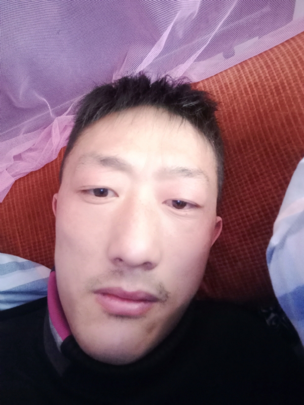 夜游神的第一张照片--台湾闪婚服务中心