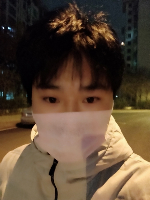 偏丶执的第一张照片--台湾闪婚服务中心
