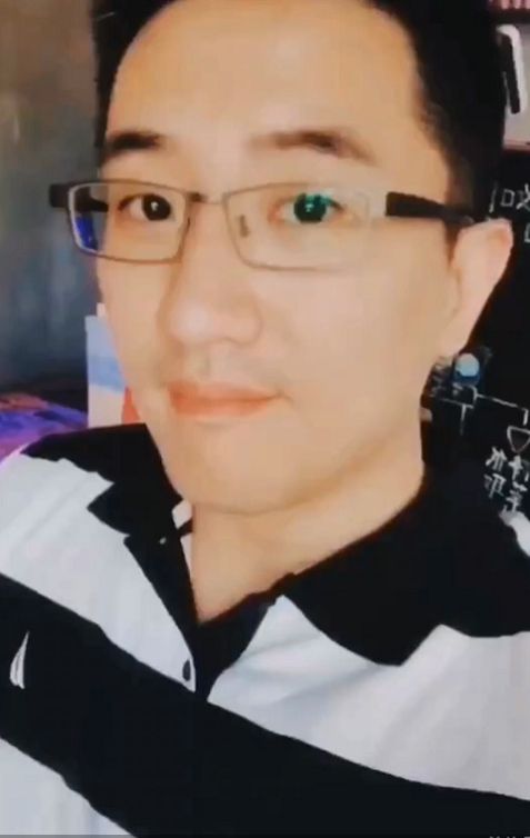 虎子的第一张照片--台湾闪婚服务中心