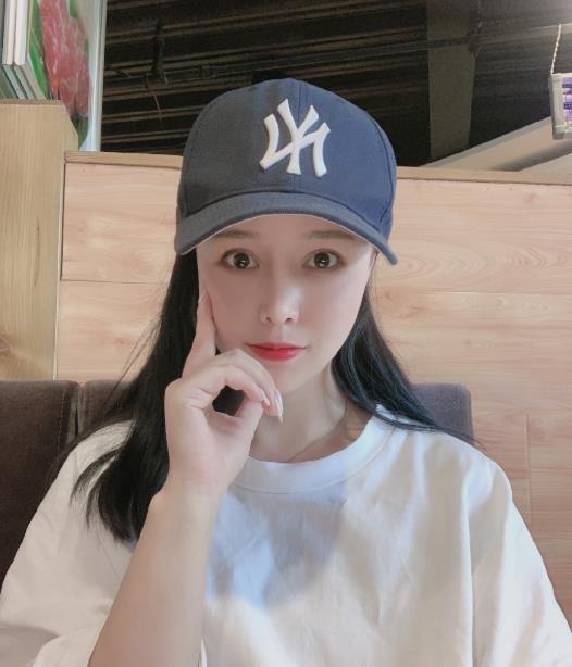小鱼儿的第一张照片--台湾闪婚服务中心