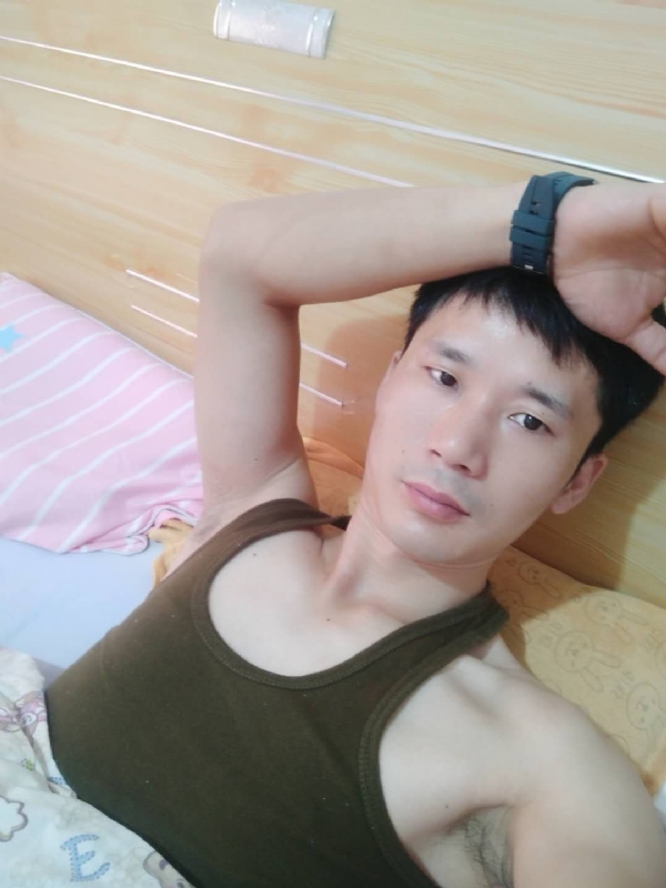 平凡之路的第一张照片--台湾闪婚服务中心