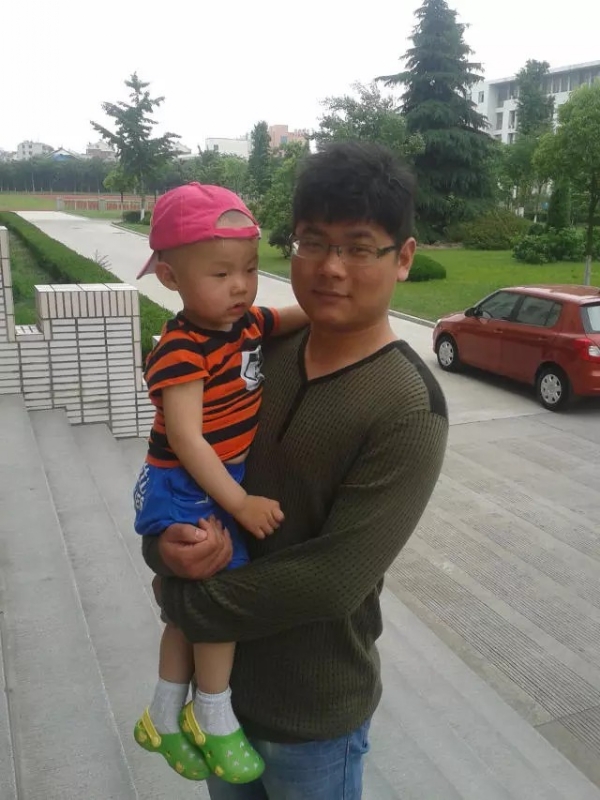 秦时明月的第一张照片--台湾闪婚服务中心