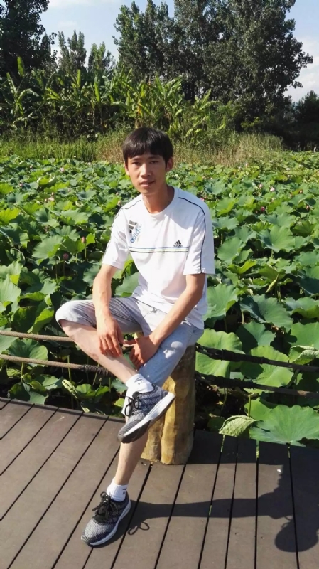 洛佐山娃的第一张照片--台湾闪婚服务中心