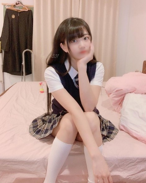 阿小婉的第一张照片--台湾闪婚服务中心