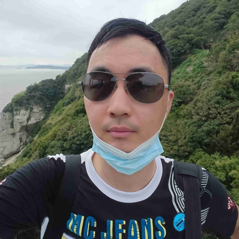 h君的第一张照片--台湾闪婚服务中心