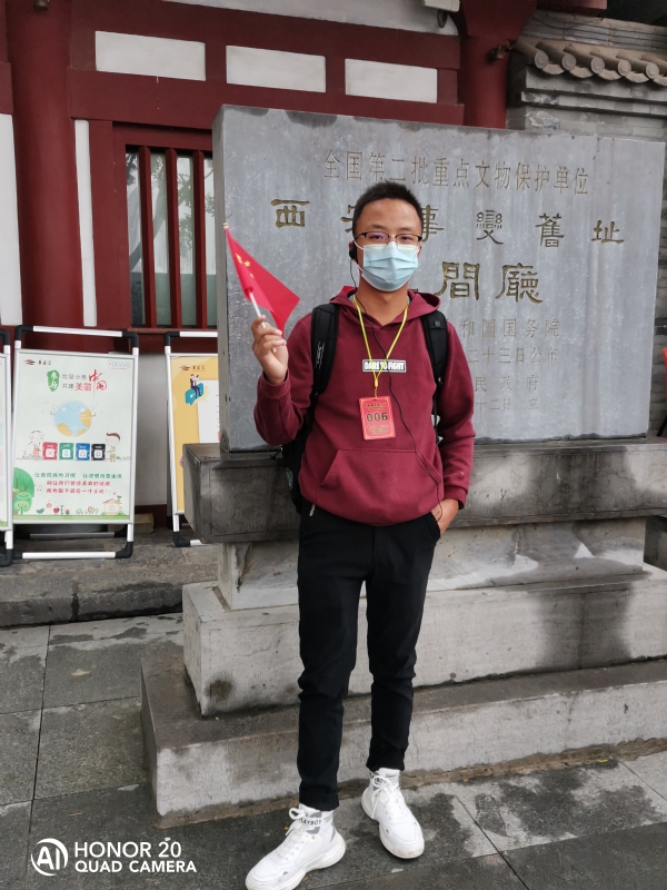 90后大叔的第一张照片--台湾闪婚服务中心