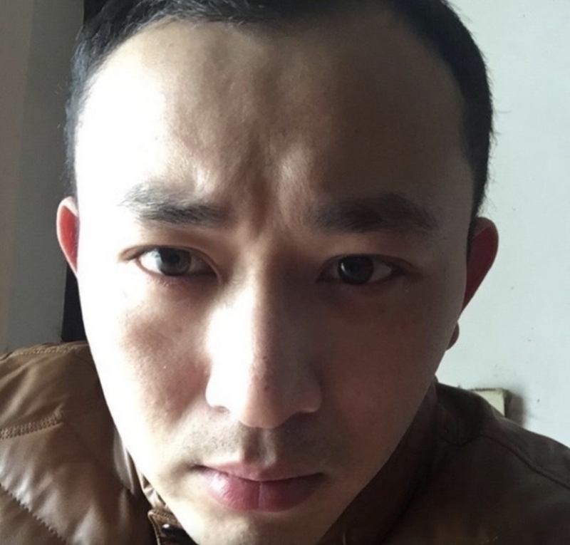 摘星小虫的第一张照片--台湾闪婚服务中心
