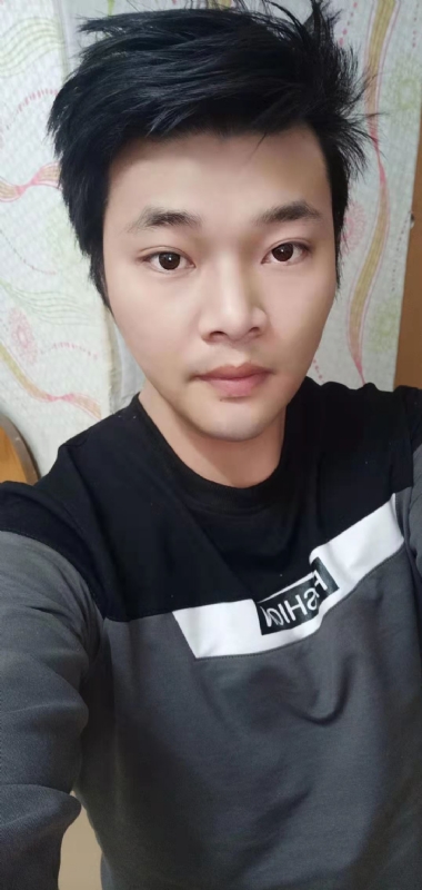 王冰的第一张照片--台湾闪婚服务中心