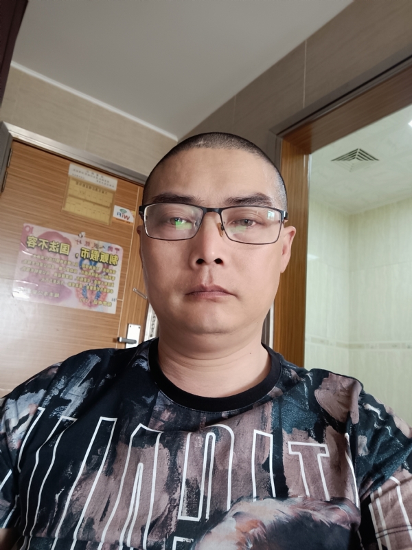 心梦无痕的第一张照片--台湾闪婚服务中心