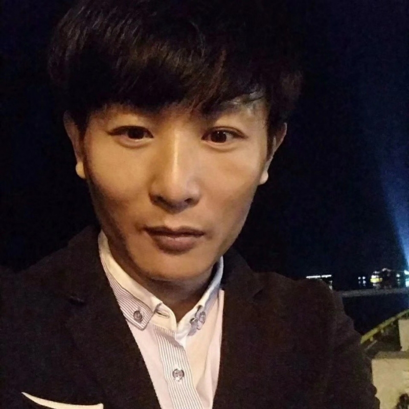 Andy的第一张照片--台湾闪婚服务中心