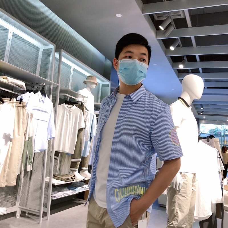 百年孤独的第一张照片--台湾闪婚服务中心