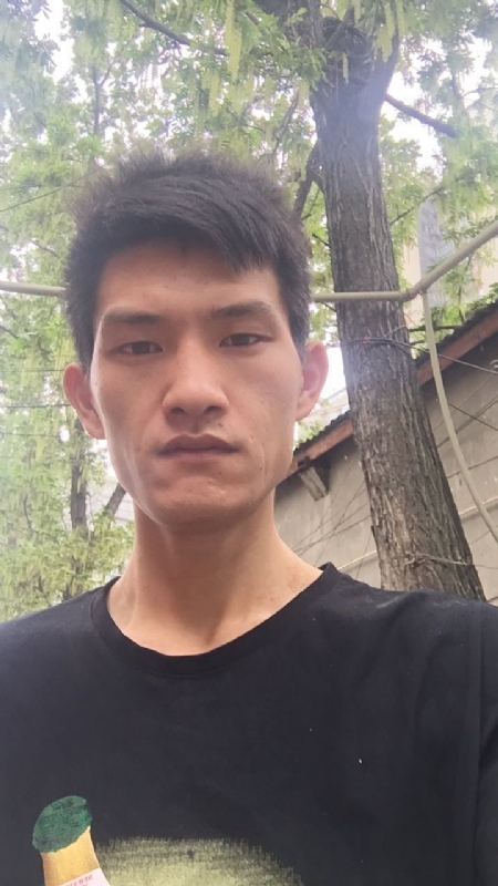 忘了他吧我搬砖养你的第一张照片--台湾闪婚服务中心