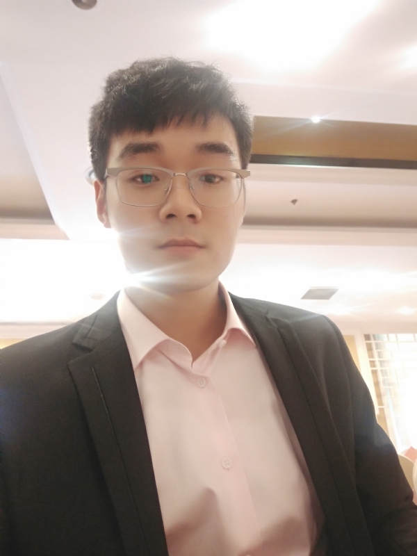 我已经长胖了的第一张照片--台湾闪婚服务中心