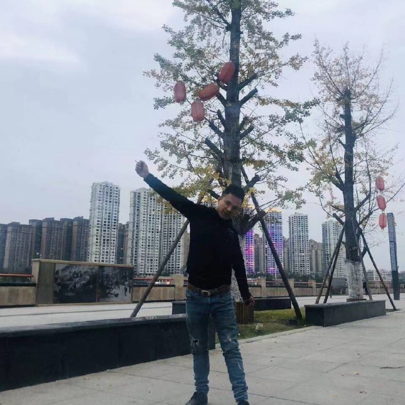 空空的房间的第一张照片--台湾闪婚服务中心