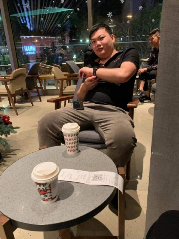 华熙的第二张照片--台湾闪婚服务中心