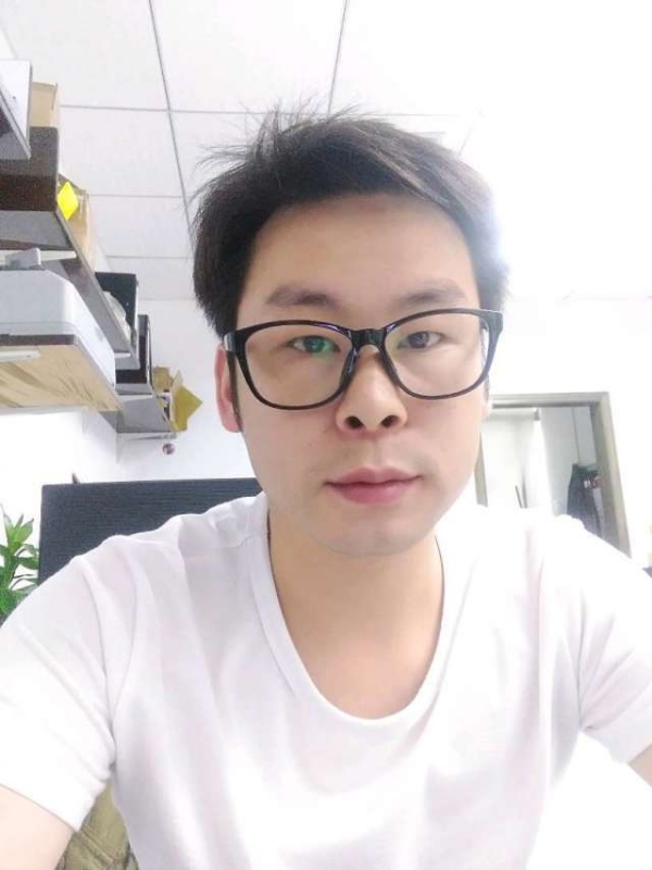 平凡的第一张照片--台湾闪婚服务中心