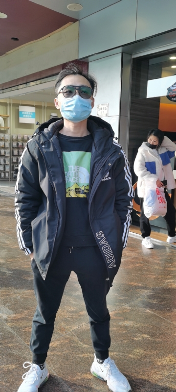 奔波霸的第一张照片--台湾闪婚服务中心