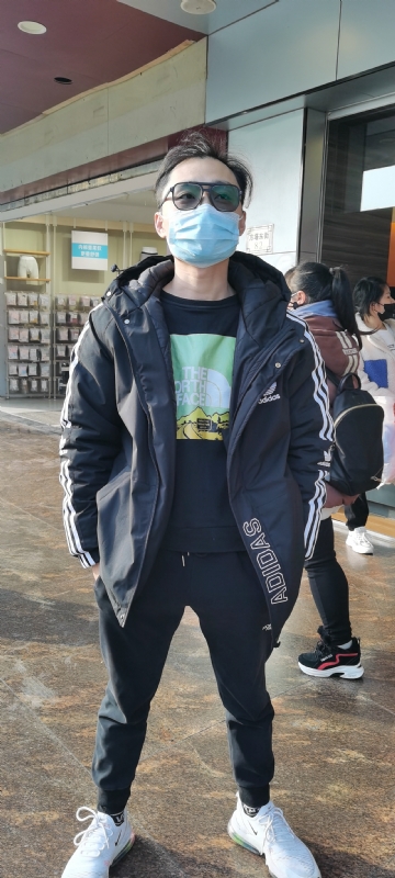 奔波霸的第三张照片--台湾闪婚服务中心