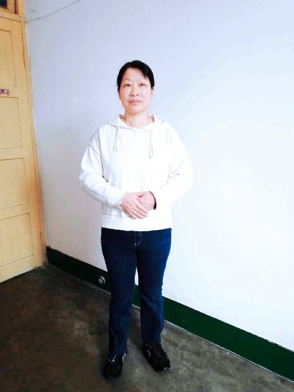 小妹的第四张照片--台湾闪婚服务中心