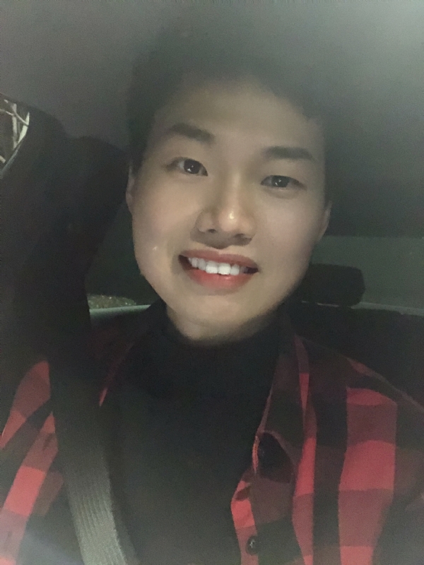 她的第三张照片--台湾闪婚服务中心