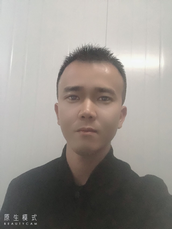 壮飞的第一张照片--台湾闪婚服务中心