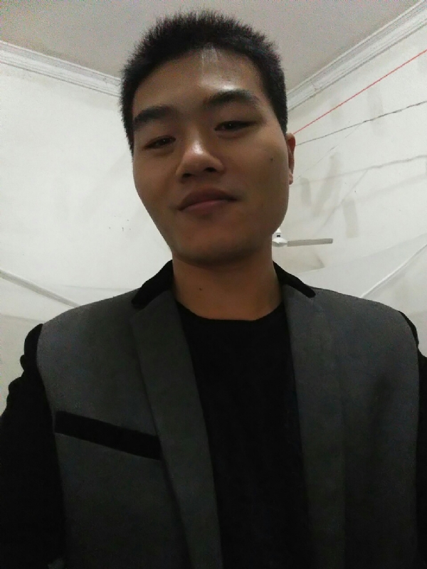 随风的第二张照片--台湾闪婚服务中心