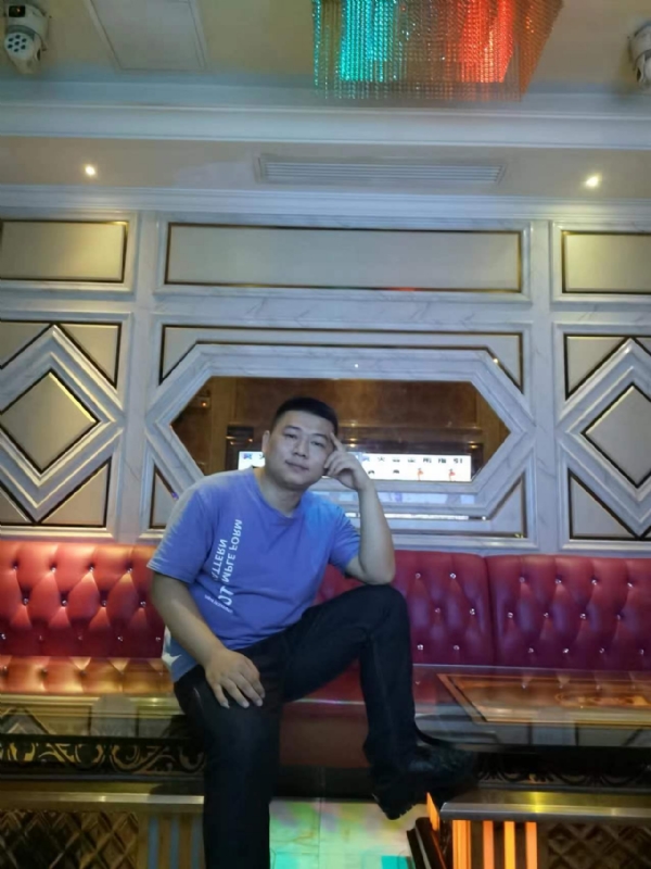 黄生的第四张照片--台湾闪婚服务中心