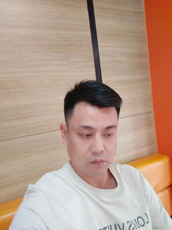 不知道的第三张照片--台湾闪婚服务中心