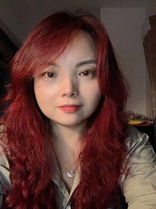 静静的第二张照片--台湾闪婚服务中心