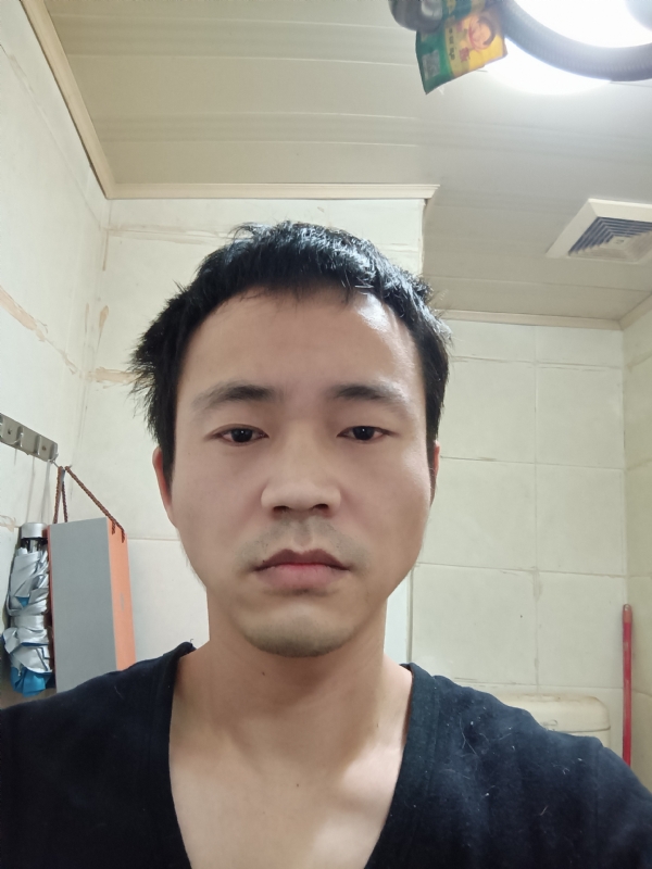 守望天空的第一张照片--台湾闪婚服务中心