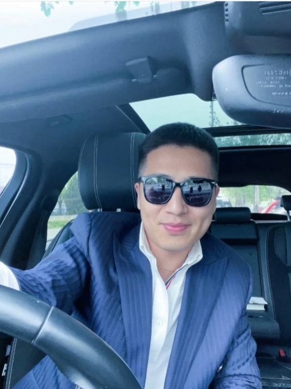 Andy的第一张照片--台湾闪婚服务中心