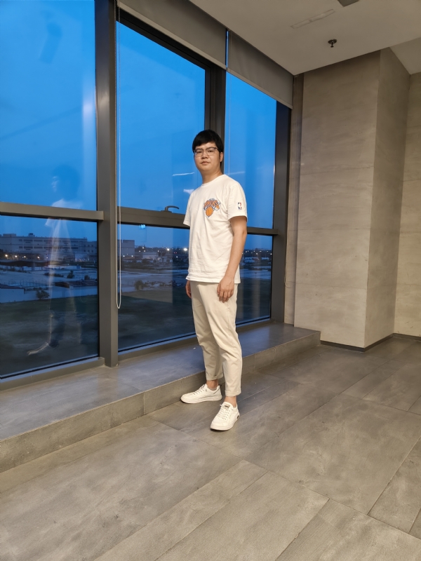 小鱼的第一张照片--台湾闪婚服务中心