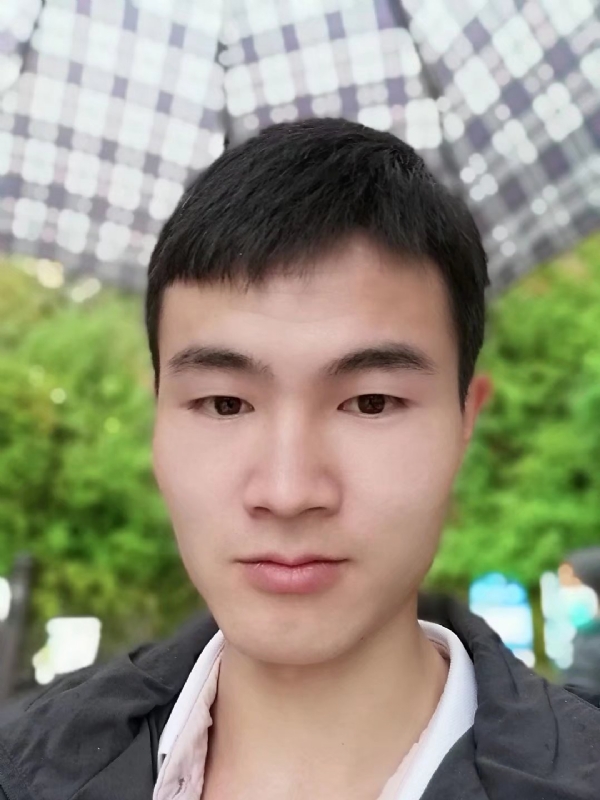 阳光男孩的第六张照片--台湾闪婚服务中心