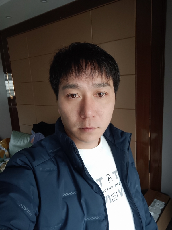 麦弟的第一张照片--台湾闪婚服务中心