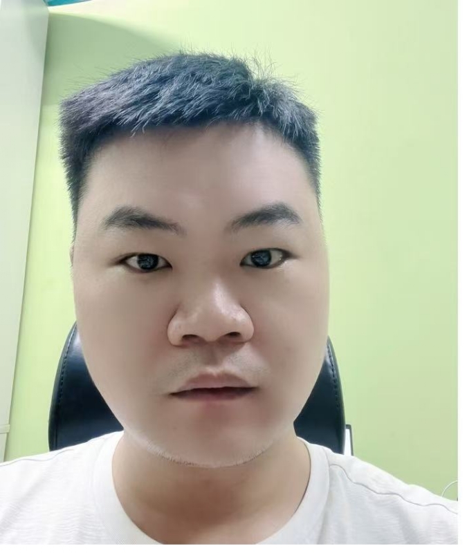 初白的第一张照片--台湾闪婚服务中心