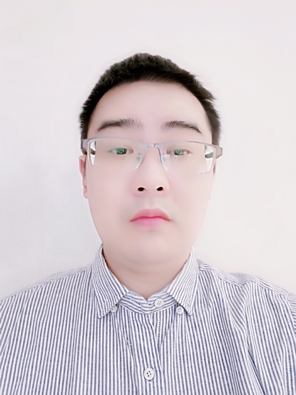 Simon的第一张照片--台湾闪婚服务中心