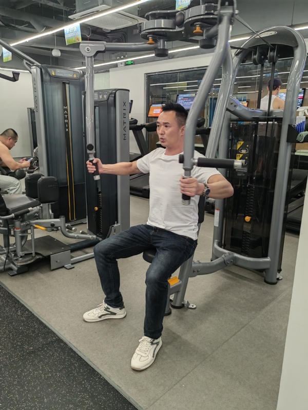 二当家的第一张照片--台湾闪婚服务中心